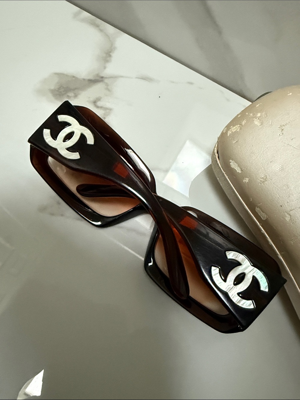CHANEL Brown Mother of Pearl 5076-H Brown Sunglasses